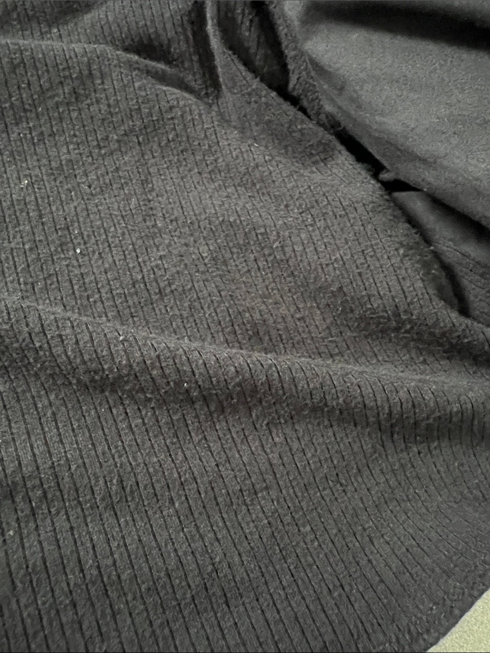 Abercrombie & Fitch | Black Puff-Sleeve Smocked Crop Top Minimalist Size XL - Picture 15 of 15